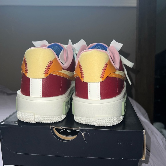 Nike Air Force 1 Fontanka - Picture 2 of 6